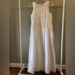 Universal Thread Cream Sleeveless Dress